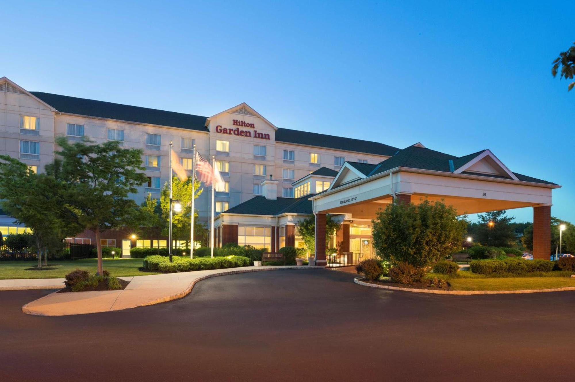 Hilton Garden Inn Edison/Raritan Center Exteriör bild