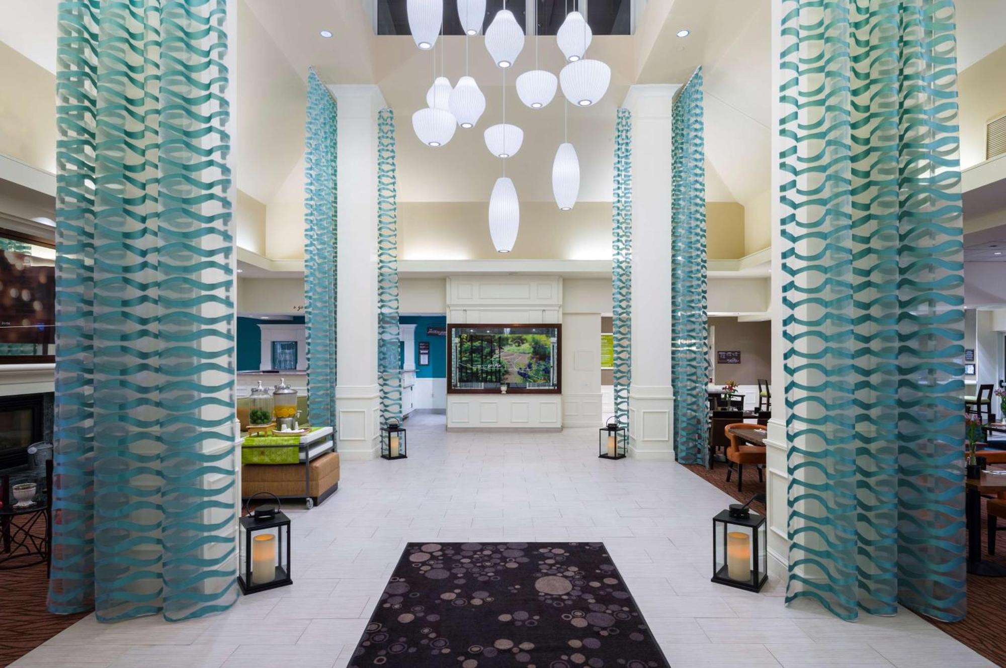 Hilton Garden Inn Edison/Raritan Center Exteriör bild