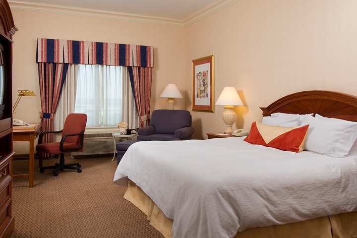 Hilton Garden Inn Edison/Raritan Center Rum bild