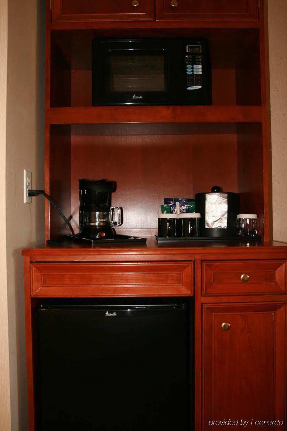 Hilton Garden Inn Edison/Raritan Center Rum bild